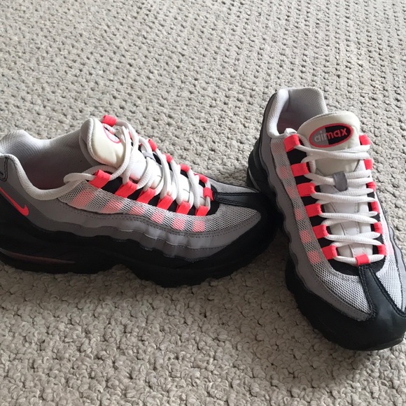 solar red 110s